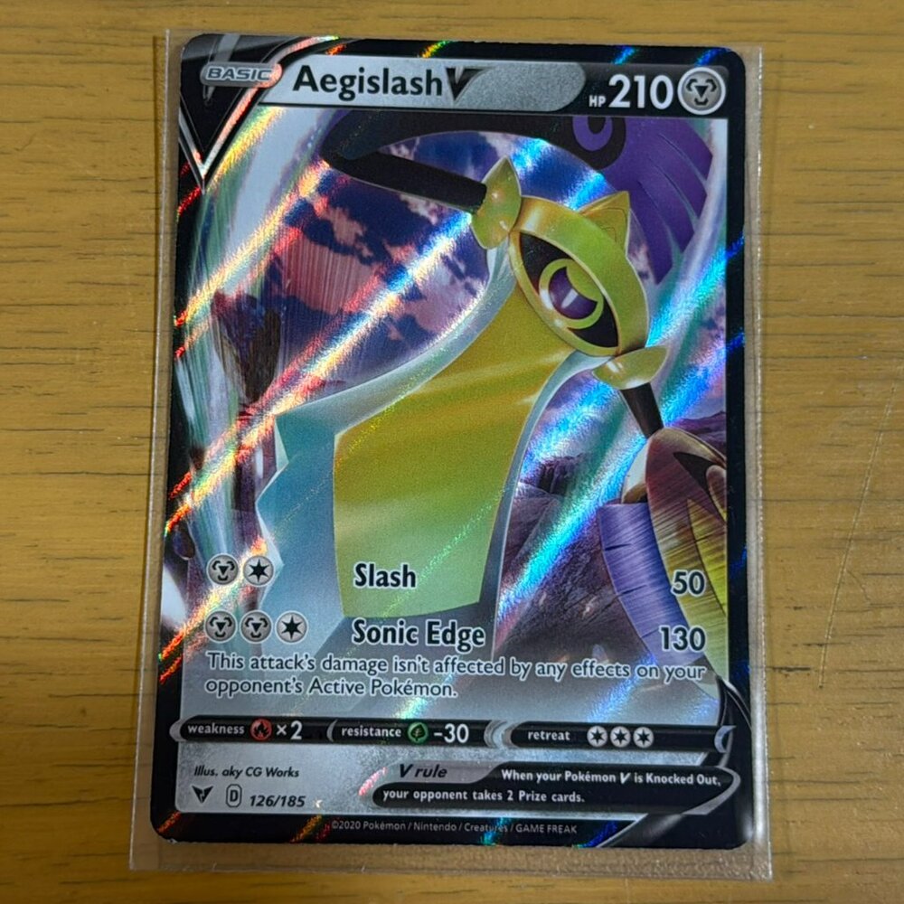 Pokémon Aegislash V Card - 080/100 - S4: Amazing Volt Tackle (S4)